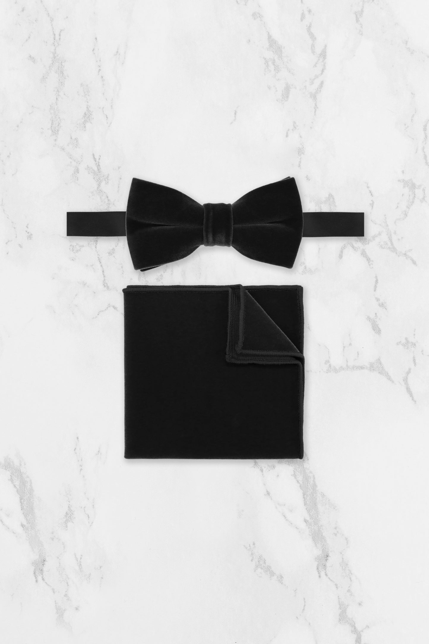 100% Velvet Bow Tie - Black