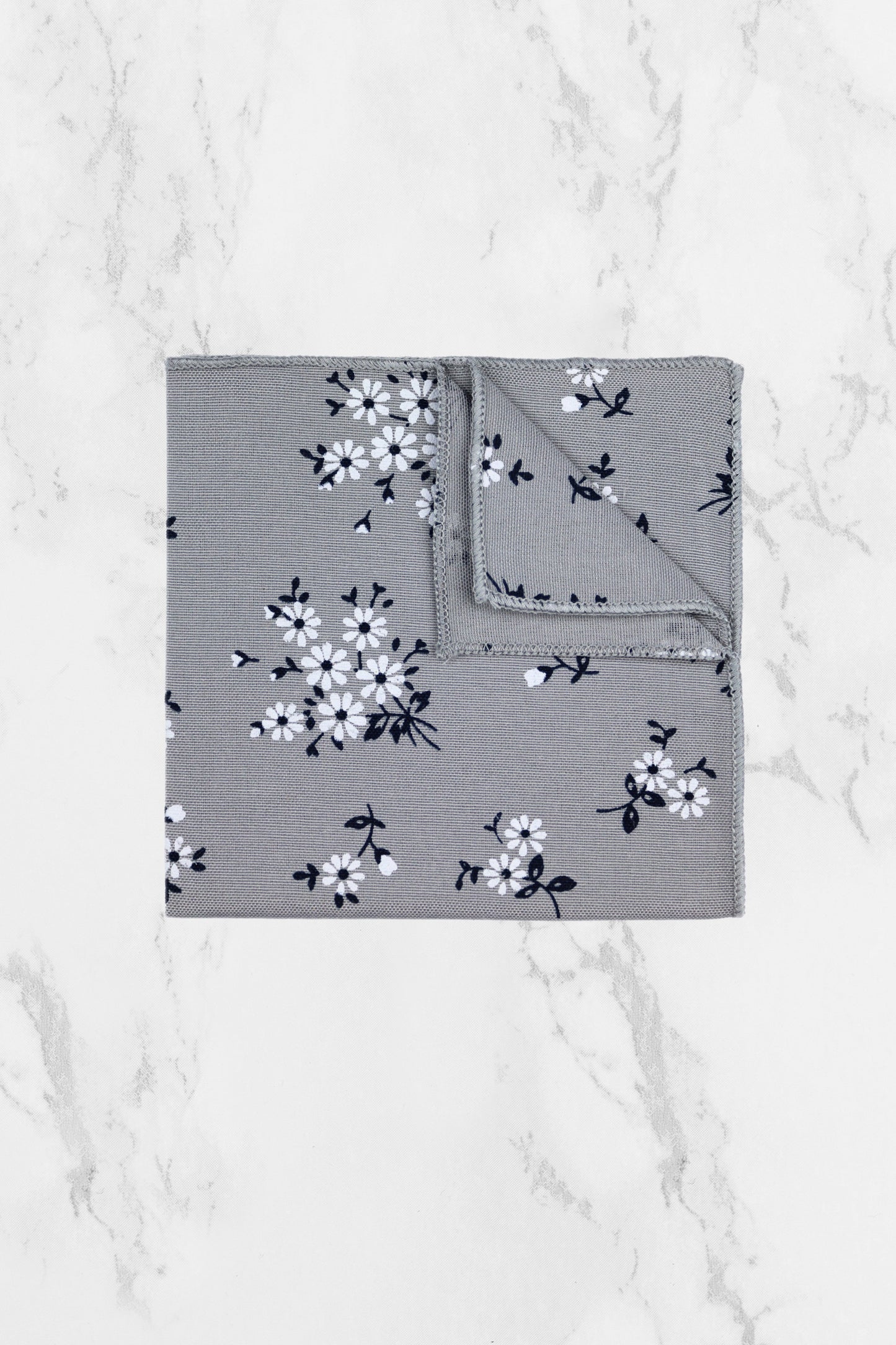 100% Cotton Floral Print Bow Tie - Grey & Navy