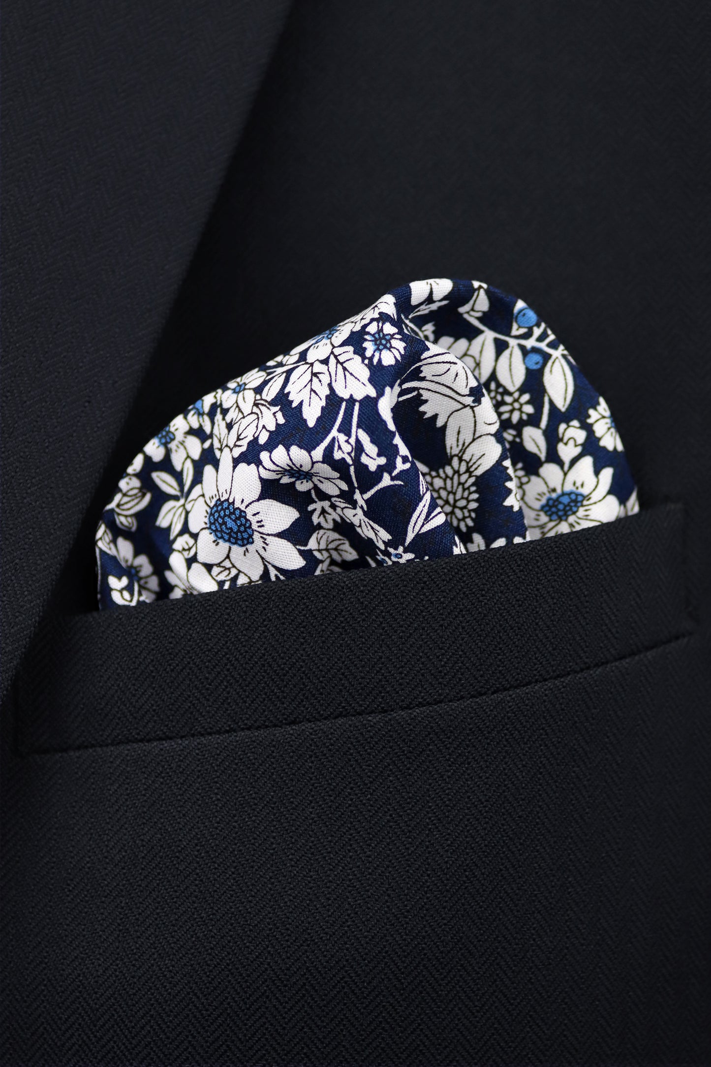 100% Cotton Floral Print Tie - Navy Blue & White