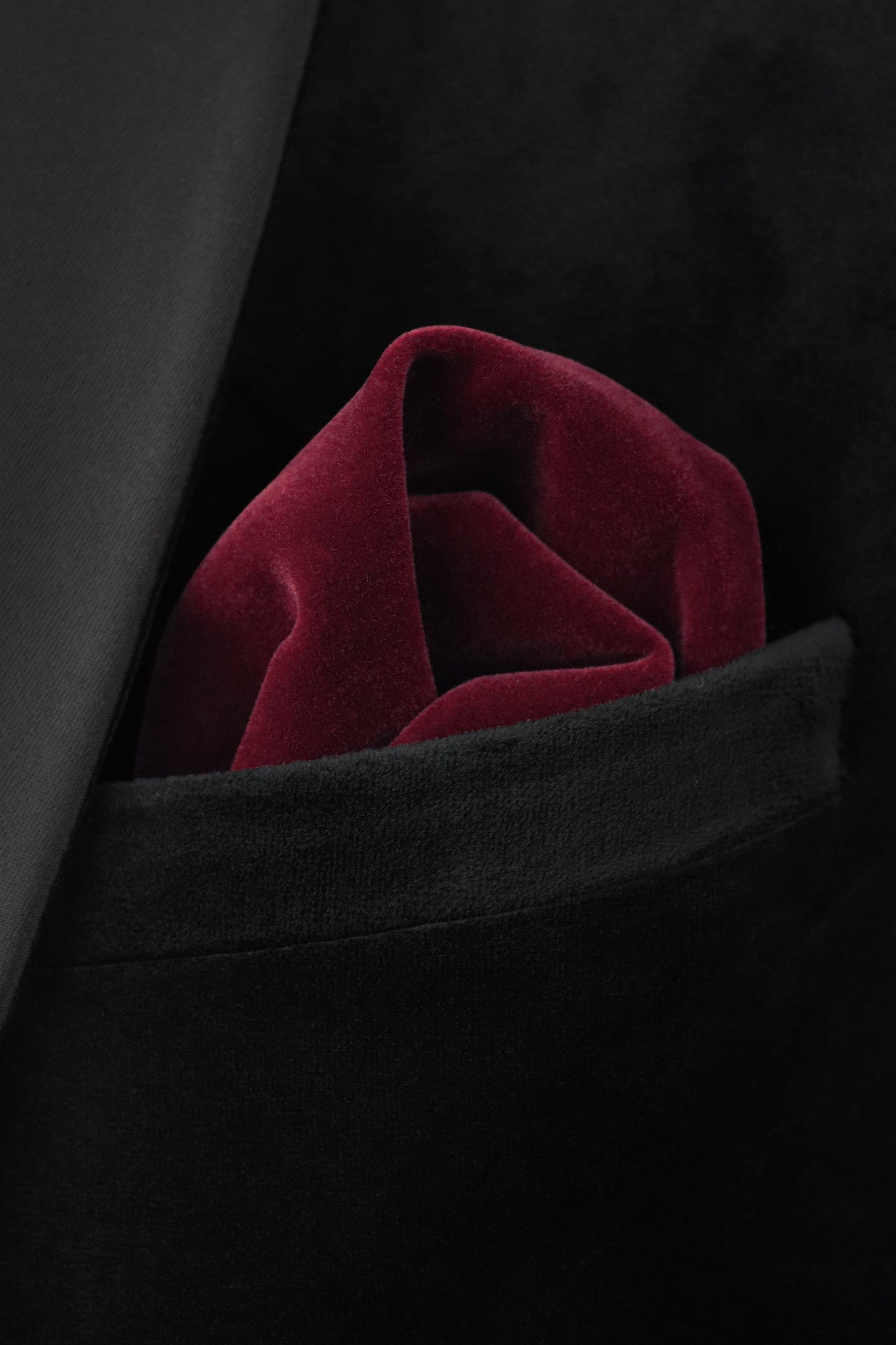 100% Velvet Oversized Bow Tie - Burgundy Red